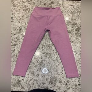 Beyond Yoga Mauve Capris